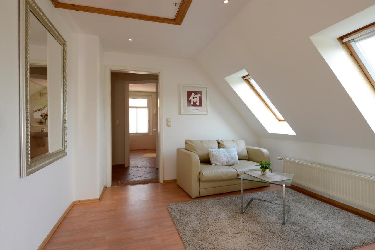 Villa Für 8 Personen Mit Kamin&terrasse Boltenhagen
